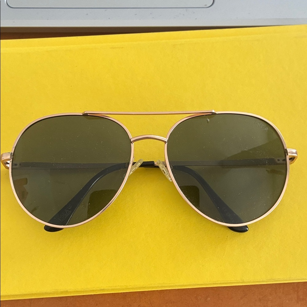 I-Sea Classic Aviator Sunglasses - Olive Green Lenses, Gold Frame